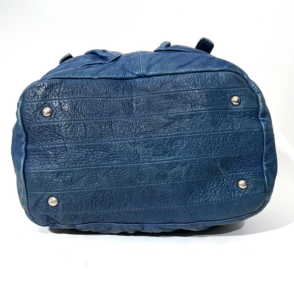 Tano Blue Pebbled Leather Shoulder Bag - Picture 8 of 15